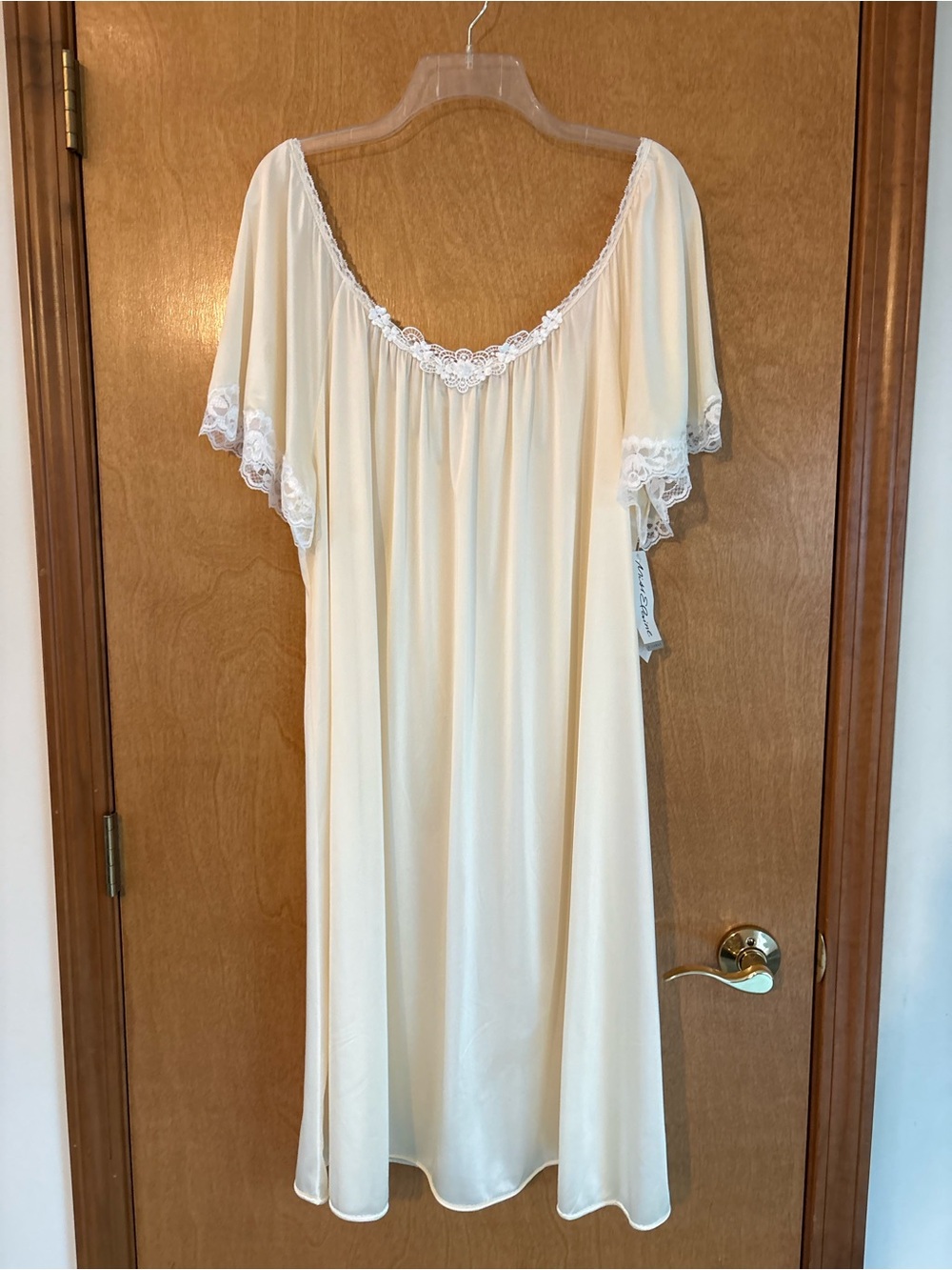NOS MISS ELAINE CREAM LACE-TRIM NIGHTGOWN CHEMISE Size XL VINTAGE